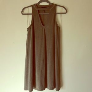 Super Comfy Key-hole Tank Dress!